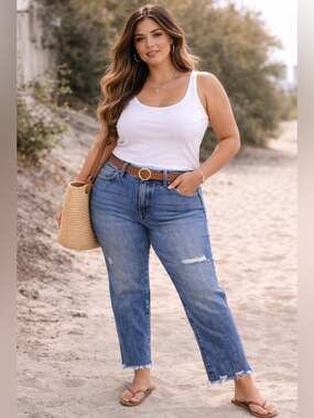 Women’s Flamingo NWT Flamingo Blue Denim Distressed Jeans XXL Size 16, Plus